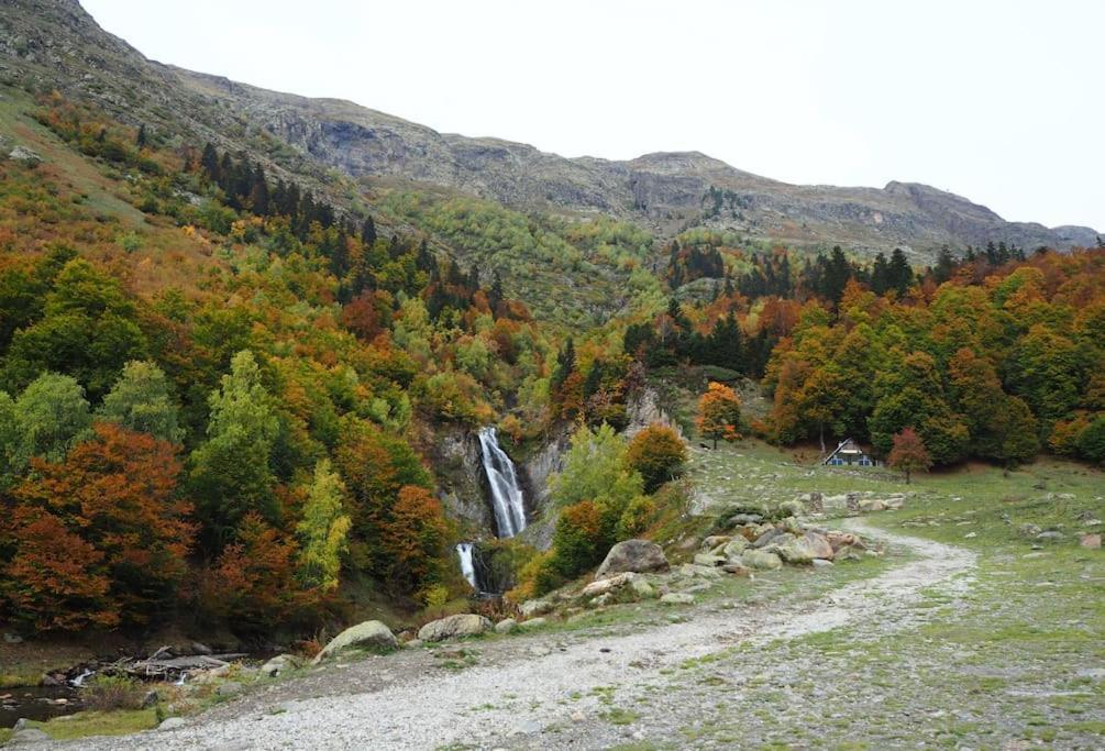 Mcastet, Casita Aranesa En El Valle De Aran Bossòst Exterior photo
